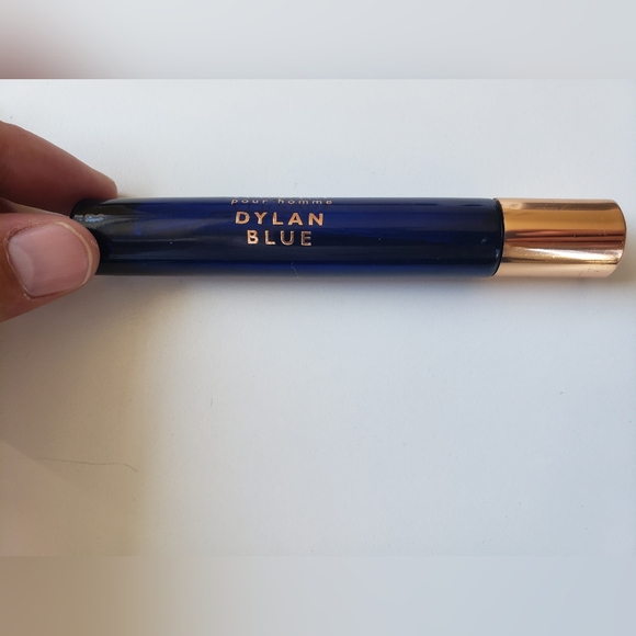 3 For 23$ Mens Versace Dylan Blue Cologne Bottle - Picture 2 of 5